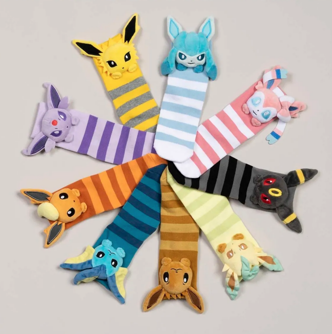 Calcetines: Pokemon Center Eevee Evoluciones - Flareon