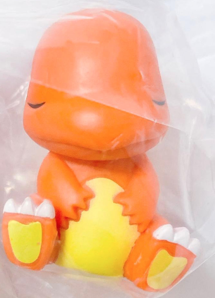 Pokemon: Gashapon Takara Tomy A.r.t.s - Charmander Dormido