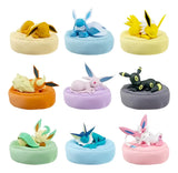 Pokemon: Langbowang Holly Box - Eevee Dormido